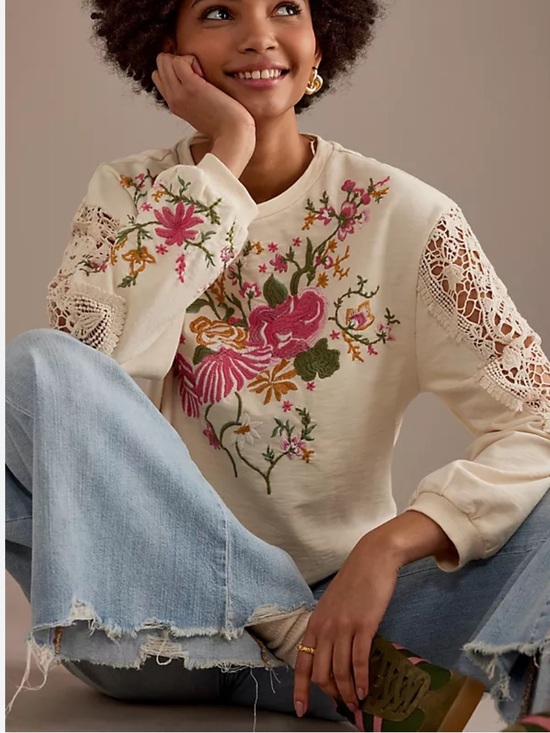 Anthropologie Tops - Anthropologie Cream Pullover Sweatshirt  Pink/Green Floral Embroidery Small